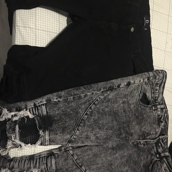 Deception Toronto jeans - Picture 1 of 3